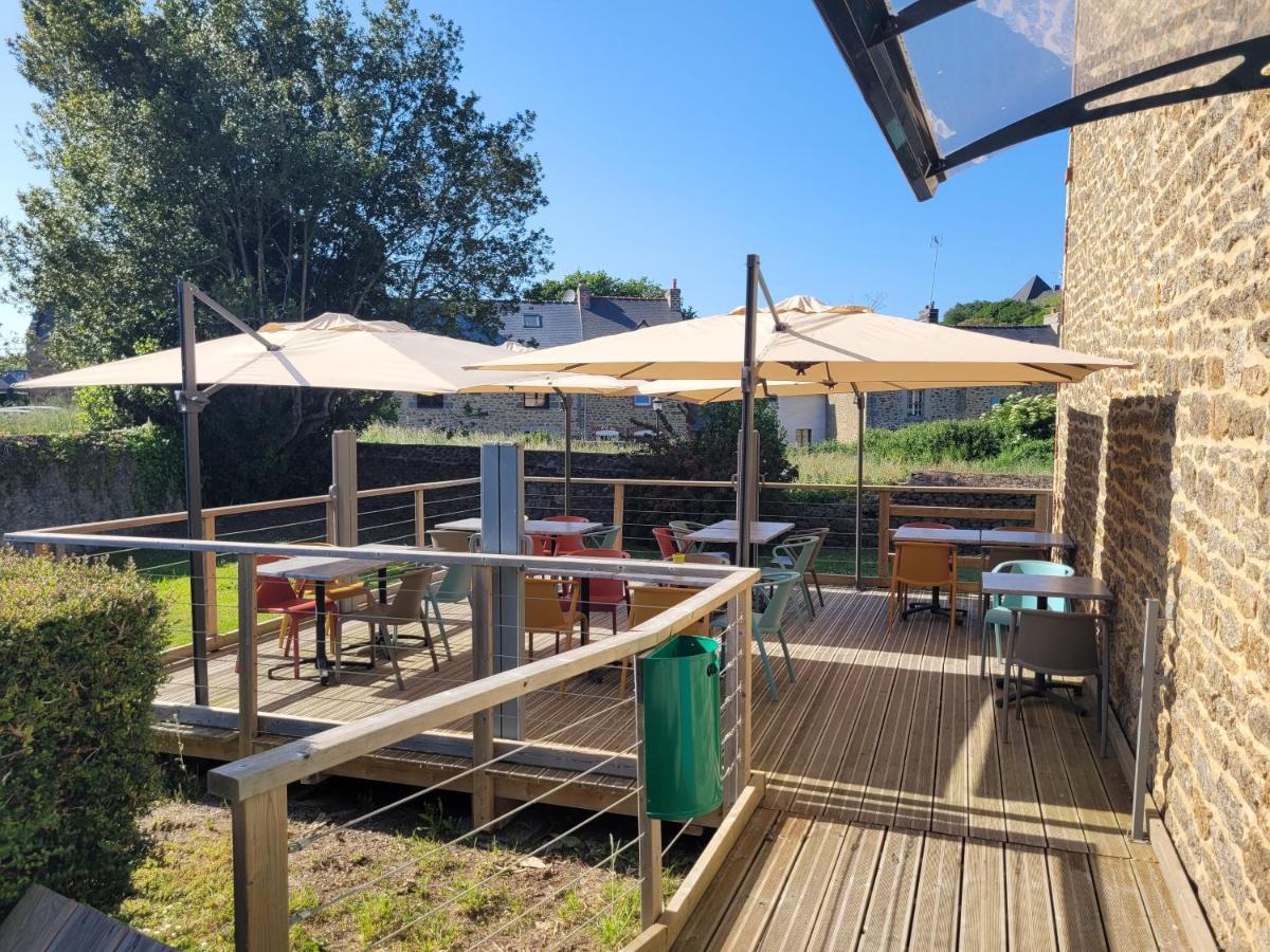 Le Petit Montmartre Hotell Dinard Eksteriør bilde