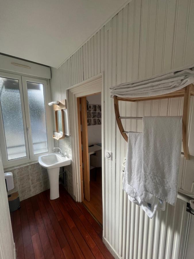 Le Petit Montmartre Hotell Dinard Eksteriør bilde