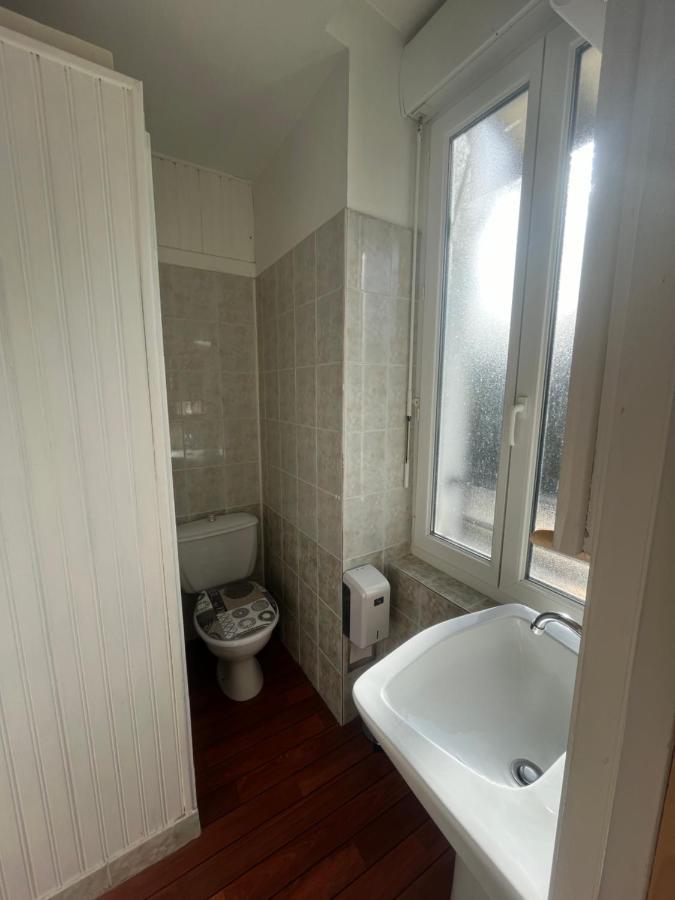 Le Petit Montmartre Hotell Dinard Eksteriør bilde