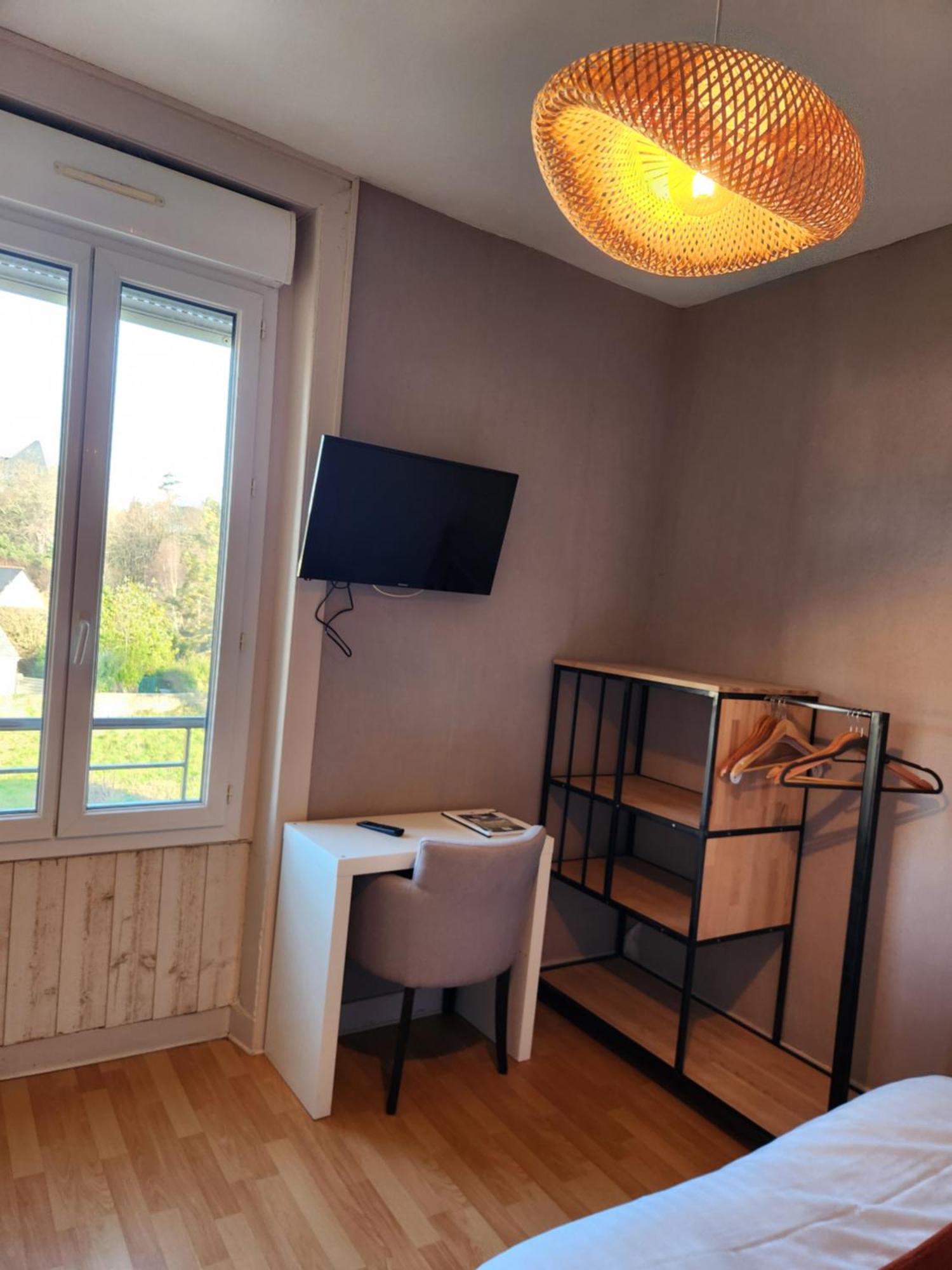 Le Petit Montmartre Hotell Dinard Eksteriør bilde