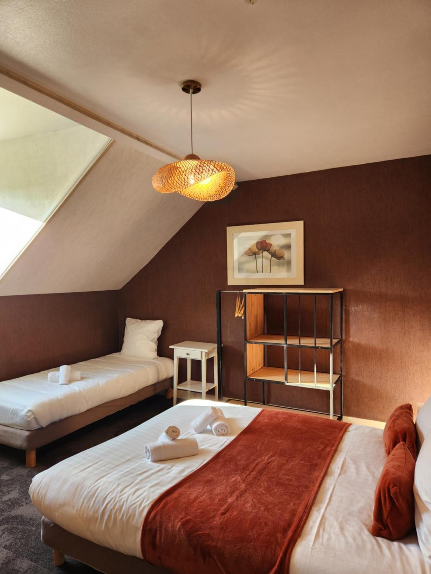 Le Petit Montmartre Hotell Dinard Eksteriør bilde