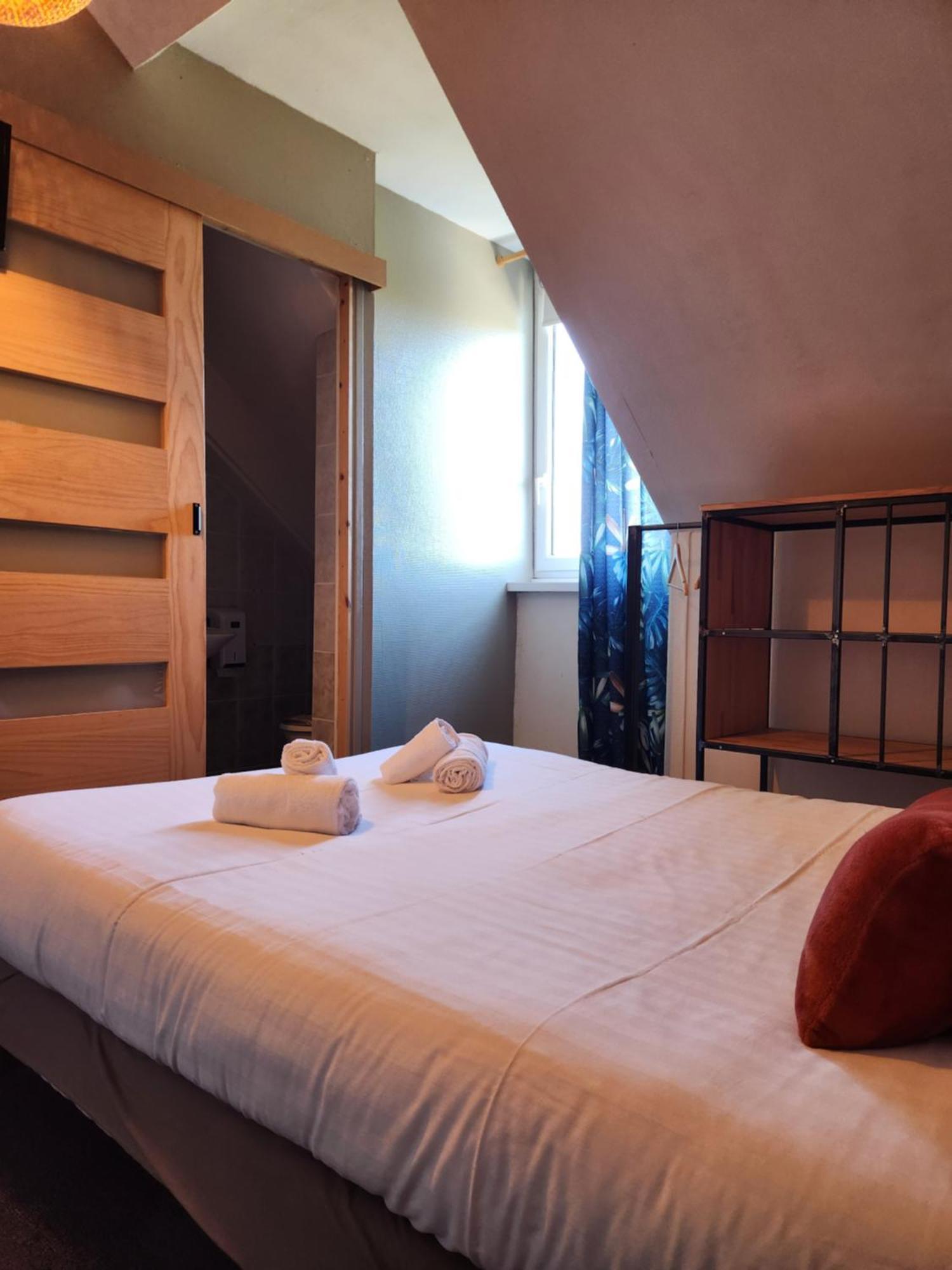 Le Petit Montmartre Hotell Dinard Eksteriør bilde